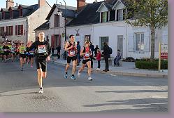 02 Marathon Cheverny 241 * 680 x 453 * (146KB)
